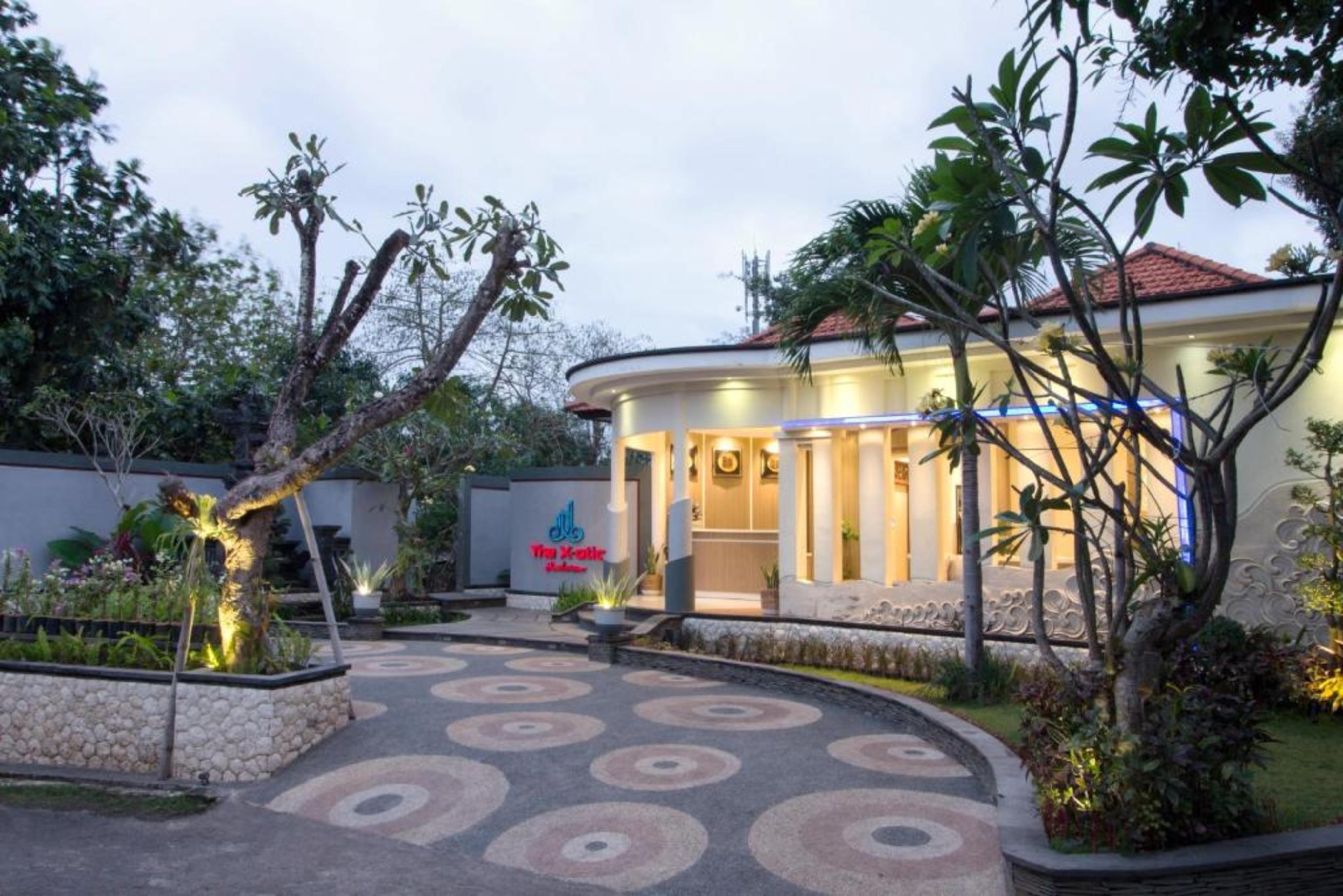 The Xotic Bali Hotel Jimbaran  Exterior photo